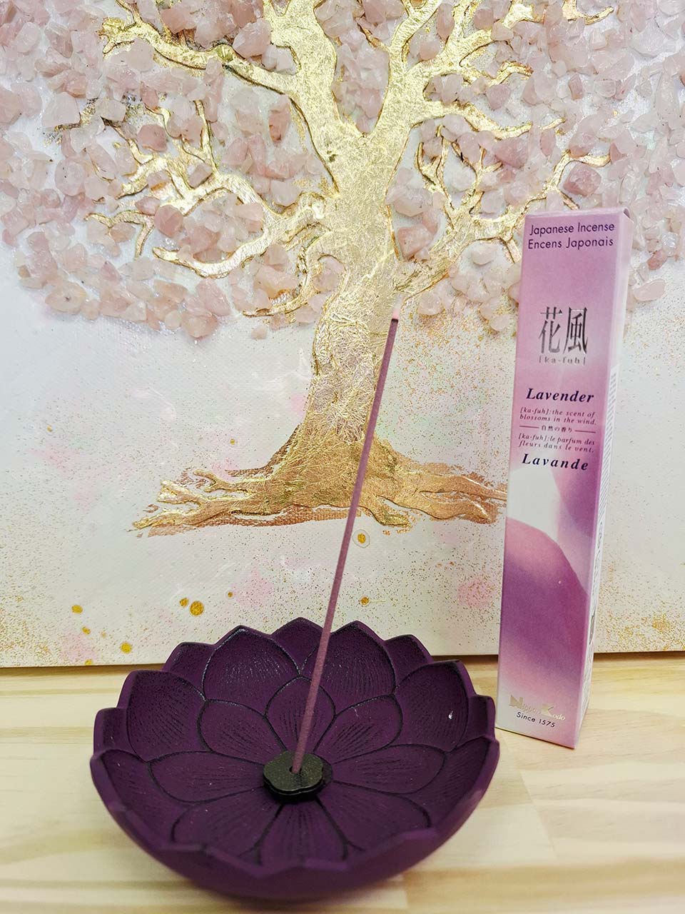 Encens Japonais Ka Fuh parfum Lavande à retrouver dans la boutique Le Lotus des Sables à La Chaume